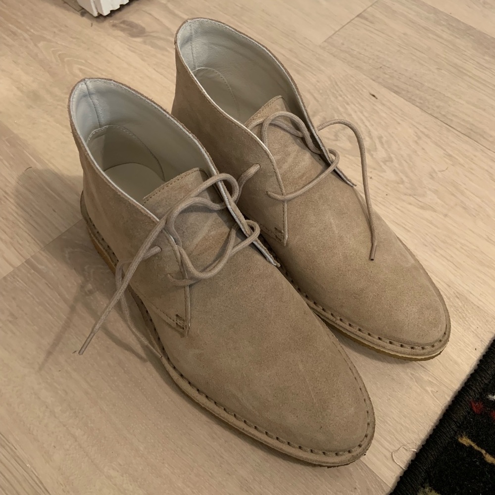 Clarks Friya Desert booties